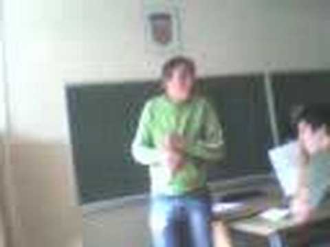 Borna otkinio zastor :D