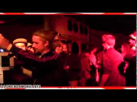 BLACK PEARL SOUNDS ft missing link (b) - dub jah love \ round 4 @ reggaebus night #5 .11 okt 2013