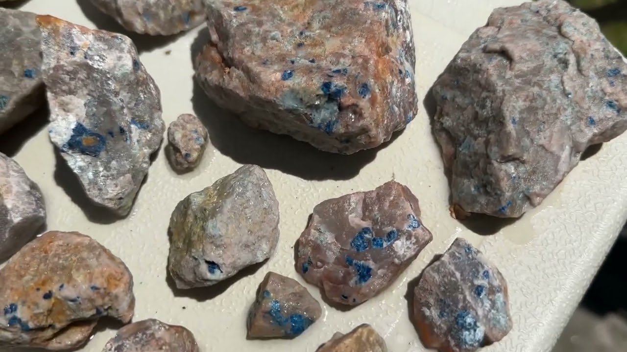 Graves Mountain Rock Swap & Dig 2022-2023 Also featuring airshow performer Gary Ward.