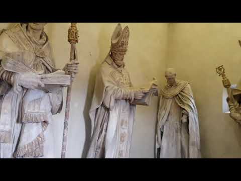 Statues at  stairs and inner passages in Dome of Santa Maria del Fiore