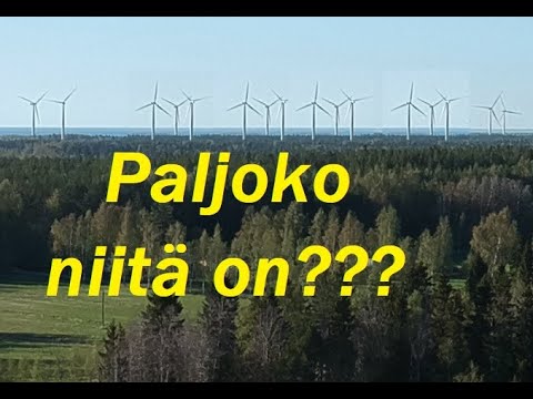 Omalle kylälle näkyvät tuulimyllyt