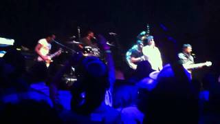 The Roots - Respond/React &amp; Stay Cool - 1/15/11, Foxboro, MA