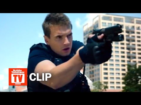 S.W.A.T. - S.W.A.T. Stops Armed Robbers Scene (S1 E1) | Rotten Tomatoes TV