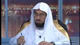 صورة حكم الشرب والأكل أثناء أذان الفجر لمن يريد الصوم