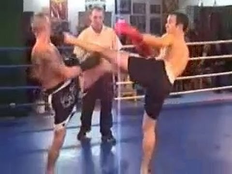 Alex Schreiner - Spektakulärer Kick K.o.