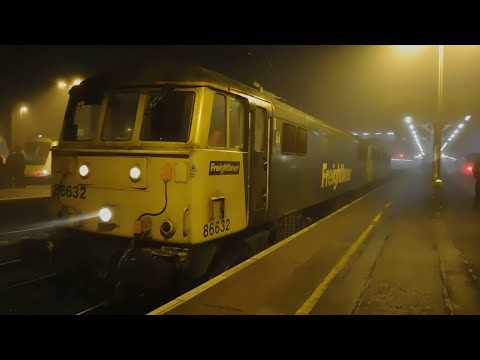 Freightliner 86632 and 86627 depart Ipswich with sparks