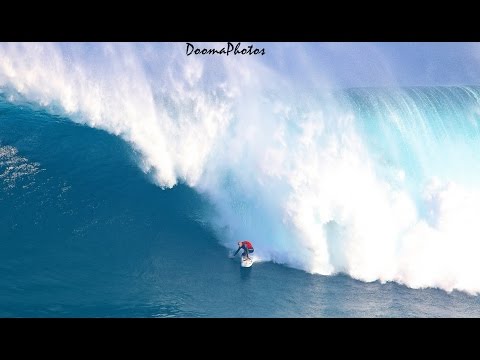 XXL Big Wave Paddle Surfing Jaws Maui