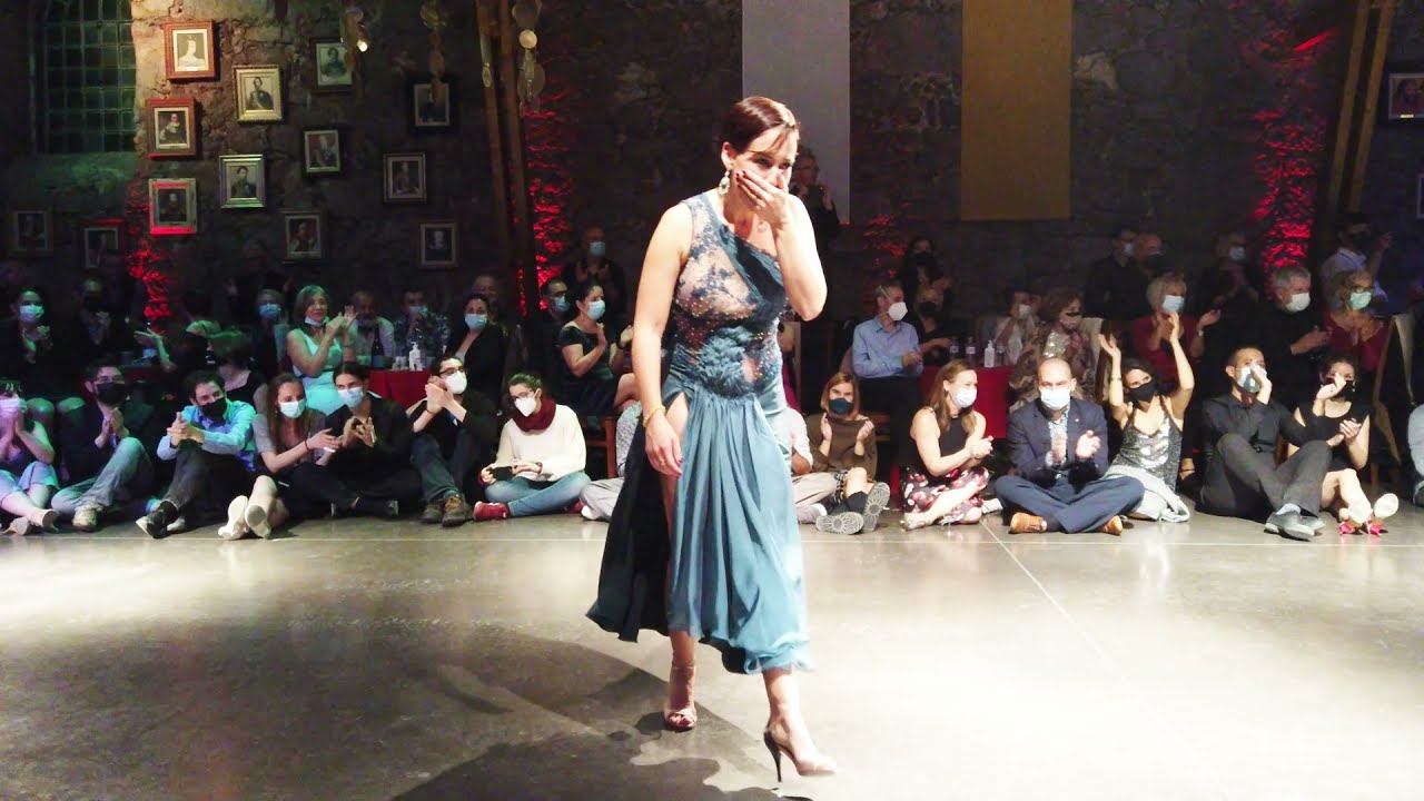 Mariano ''Chicho'' Frumboli & Juana Sepulveda dance Francisco Canaro's Milonga Criolla