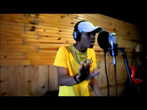 MC'S CLEITON RAMOS RATO E RALF - DEIXA ENTRAR - ELA SOBE E DESCE - VIDEO CLIP OFICIAL