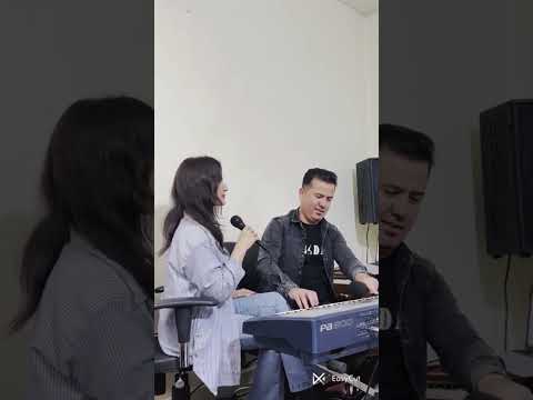 لیلی  لیلی لیلی دلبرا دلدار من هستی به صدایی بصیر تنهاو راحل احمدی