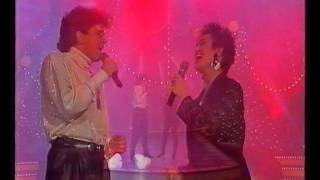 Ria Brieffies &amp; Glenn Medeiros -  Love always finds a reason