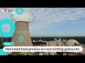 Hoe sloop je een grote, gevaarlijke fabriek?