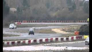 preview picture of video 'Fiat Punto GT prépa 1er test sur le circuit de Mérignac 11-12-2011'