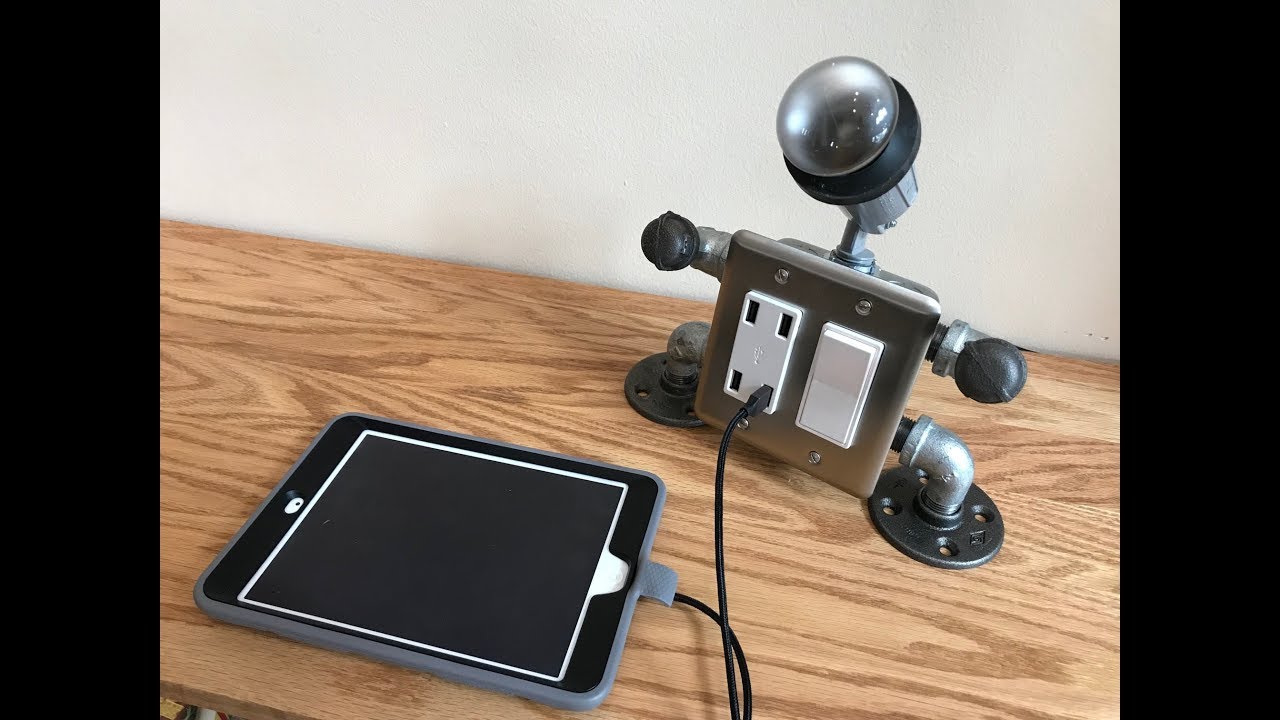 DIY Steampunk Robot USB Charger Table Lamp