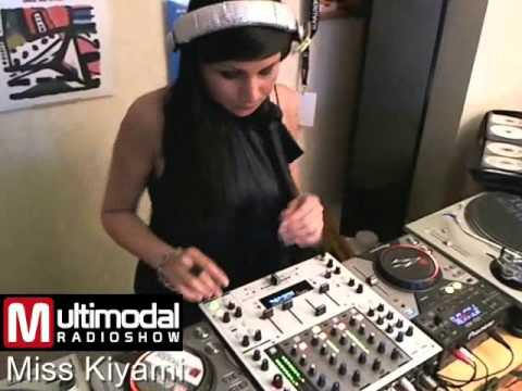 Radio action with Miss Kiyami, D. Rodriguez - August 2011 - Multimodal Radio Show