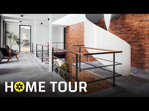 Brick Wall House with a Spiral Staircase in Anand,...