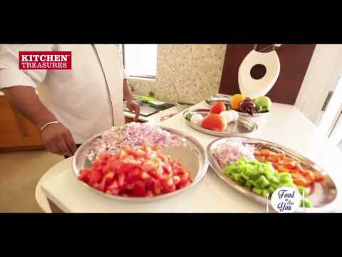 Food to See You - Italian Style Chicken, Mexican Baked Rice, Crispy Mushroom Stuffed with Cheese