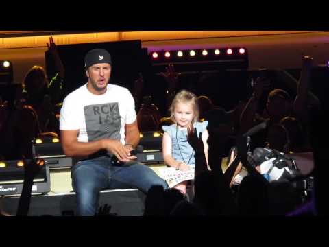 5 Year Old Bella Steals the Show and 'Kills the Lights' with Luke Bryan