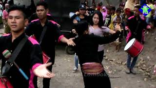 Download lagu kecimol merpati bersama dancer cantik ida ocet kelampan kecimol mp3