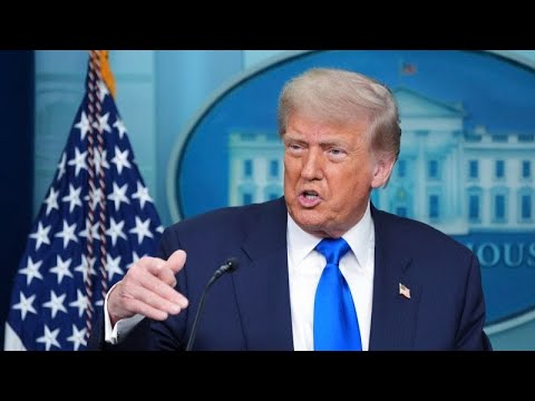Дональд Трамп подписал указ о снятии санкций с Сирии