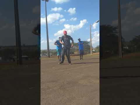 Passinho dos maloka - MC Danflin, MC Kitinho e MC Rafa 22 - Toma Porradão