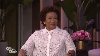 Wanda Sykes Doesn't Let Her Family Know How Much French She Understands
