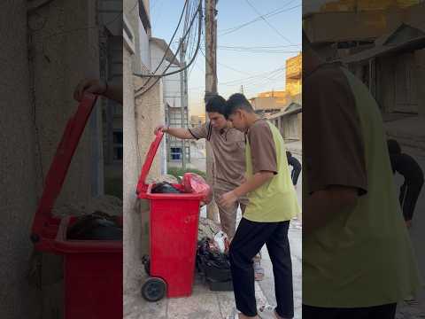 رمينه  قوطيه التاهو في القمامه