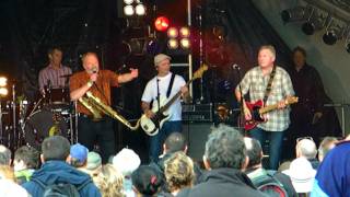 Archie Brown &amp; The Youngbucks - Peace, Love &amp; Understanding - live at Rhythm Festival 2011