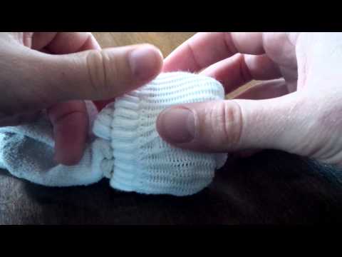 How to fold ankle socks without stretching out the cuff