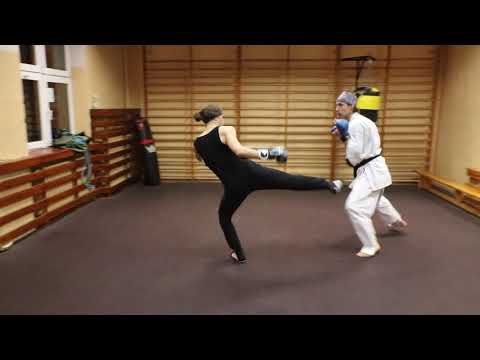 Karate vs Savate - sparingi!