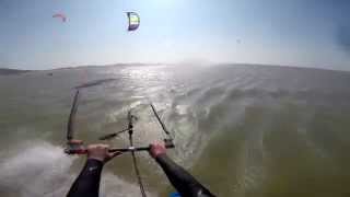 preview picture of video 'Kitesurf - Normandie - Houlgate - Session du 16 Mai 2014'
