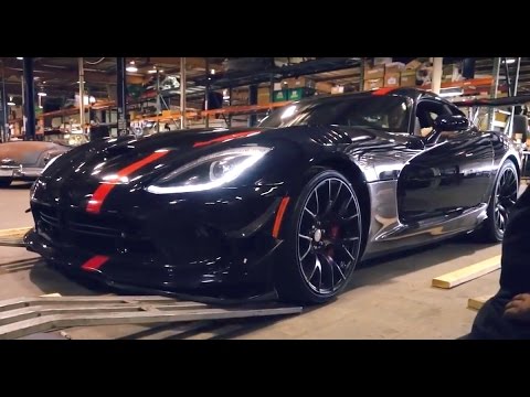 What's Underneath the 645-hp Dodge Viper ACR?