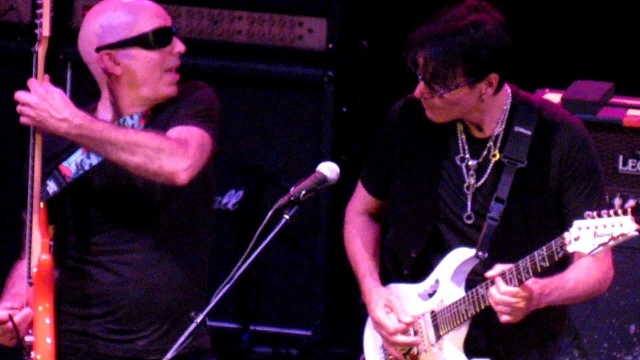 Joe Satriani, Steve Vai, Tosin Abasi & Brendon Small - G4 2015 The Thrill Is Gone - YouTube