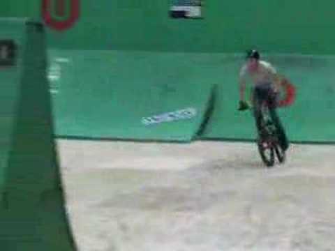 Etnies BMX 2006 Backyard Jam - Extended Hightlights