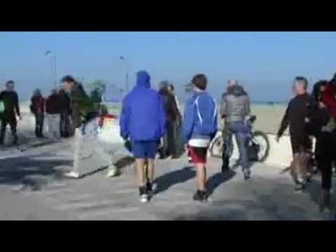 CORSA PODISTICA DI CAPODANNO 2013 CON TUFFO AL MARE IN COSTUME PESCARA