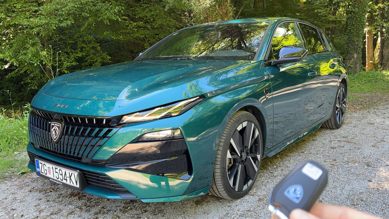 New PEUGEOT 308 FACELIFT 2026 - FULL in-depth REVIEW (GT Hybrid 145)