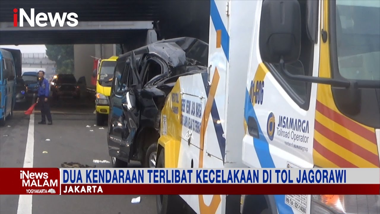 Diduga Mengantuk, Minibus Tabrak Truk Tangki Air, Tiga Tewas #iNewsMalam 16/08
