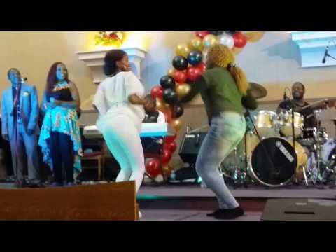 Mathias Mhere - Ndiye Wazondiramba ( Leicester December 17, 2016 )