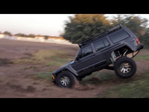 LONG TRAVEL LS POWERED JEEP PRERUNNER WALK AROUND