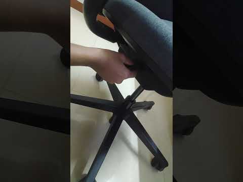 Steelcase - Product damaged