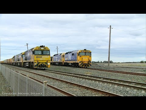 5MP2 Steel Train Overtakes Grain Train - PoathTV Australian Railways