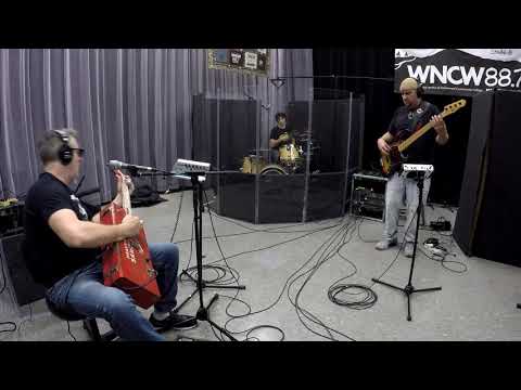 Frank Bang & The Secret Stash - Covering Led Zeppelin's "When The Levee Breaks"