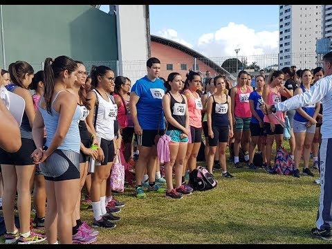 Mulheres realizam teste de aptidão física para concurso da Polícia Militar da Paraíba