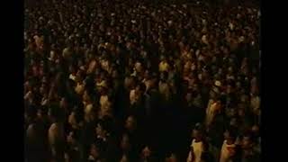 Download lagu FAVOURITE'S GROUP TETES HUJAN DI BULAN APRIL Live Konser Musisi Legendaris Indonesia 1996 mp3