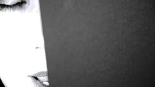 Video Cat On Tin Roof  de Blonde Redhead