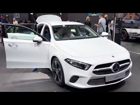 Mercedes-Benz A 200 2018 In detail review walk around Interior and Exterior