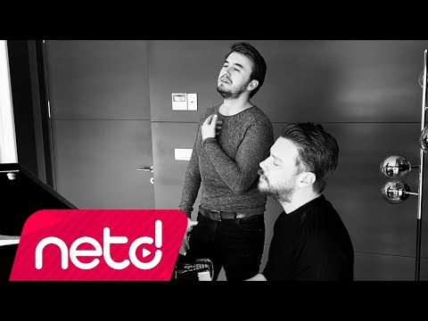Eve Giremiyorum - Mustafa Ceceli ft. Sinan Akçıl