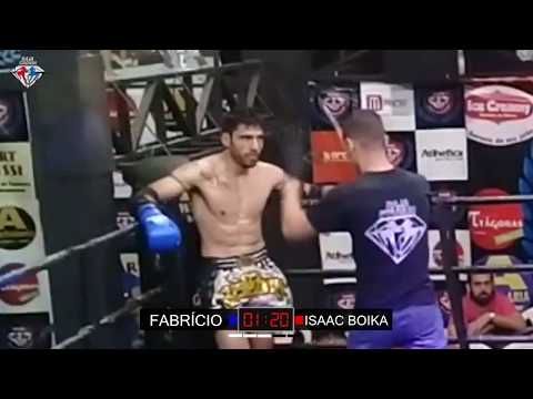 FABRÍCIO (WASP TEAM) vs. ISAAC BOIKA (FURACÃO MASTER) 70 kg MUAY THAI - RAJA NAK MUAY