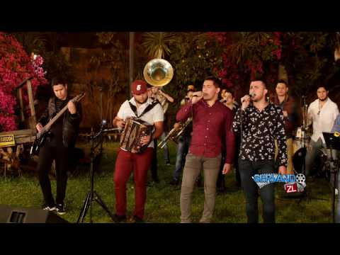 Grupo Recluta Ft. Banda Cruz De Oro - El Correcaminos (En Vivo 2017)