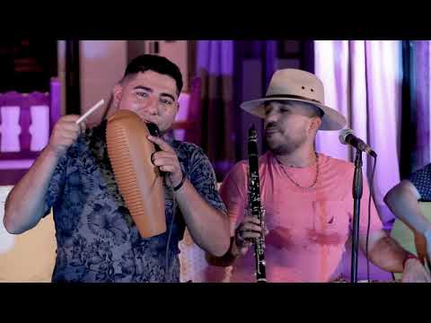 Los Pikadientes de Caborca FT Grupo La Kaña - Y Me Acuerdo De Ella